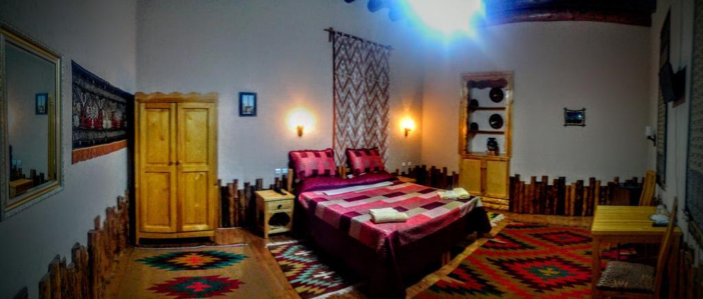 Qosha Darvoza Hotel Khiva Exterior photo